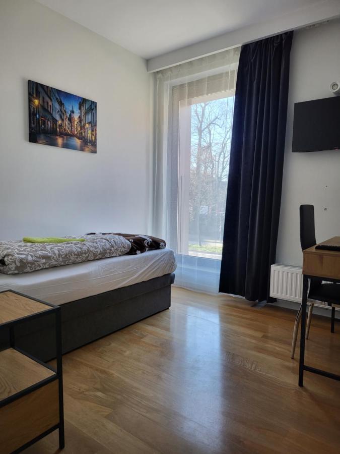 Amber Hostel Szlak Krakau Buitenkant foto