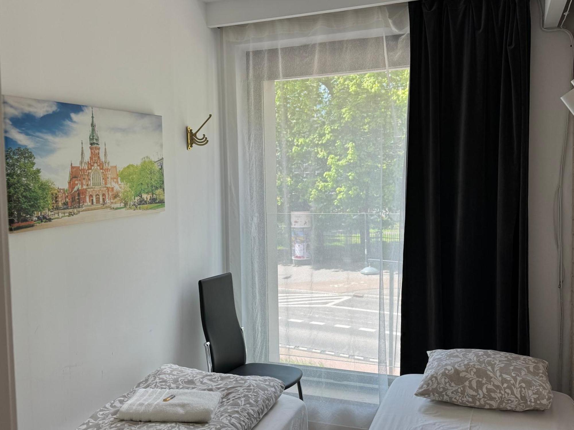 Amber Hostel Szlak Krakau Buitenkant foto